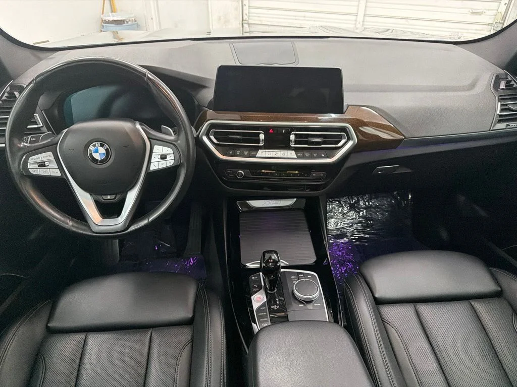 Used 2023 Gray BMW xDrive30i image 26