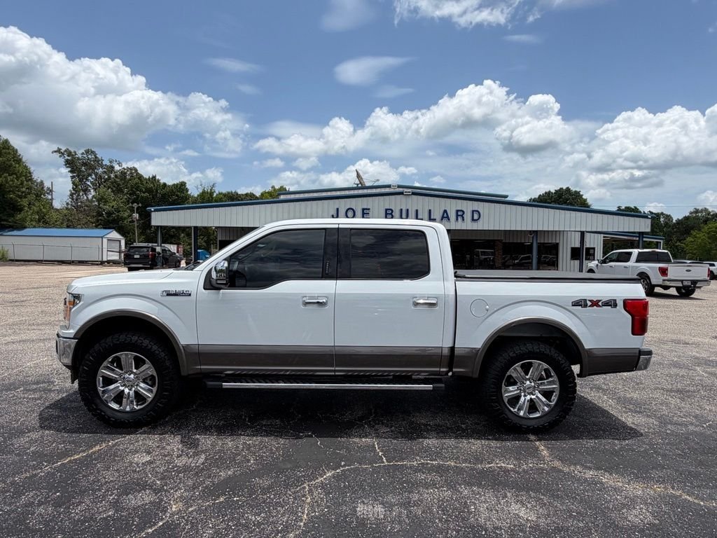 Used 2020  Ford Lariat image 20