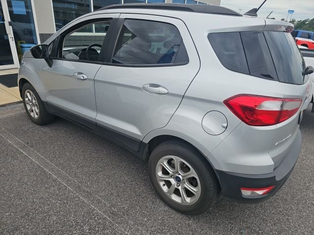 Used 2021 Silver Ford SE image 4