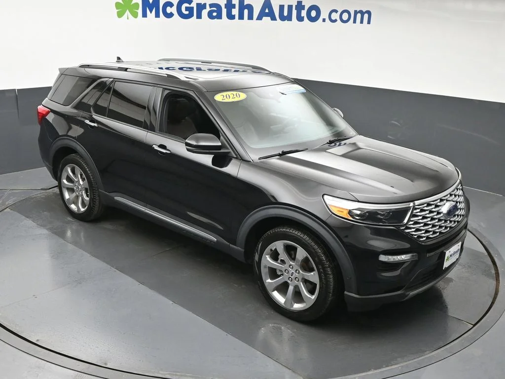 Used 2020 Black Ford Platinum image 3