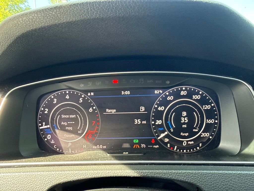 Used 2019 Oryx White Pearl Volkswagen DCC & Navigation 4Motion image 13
