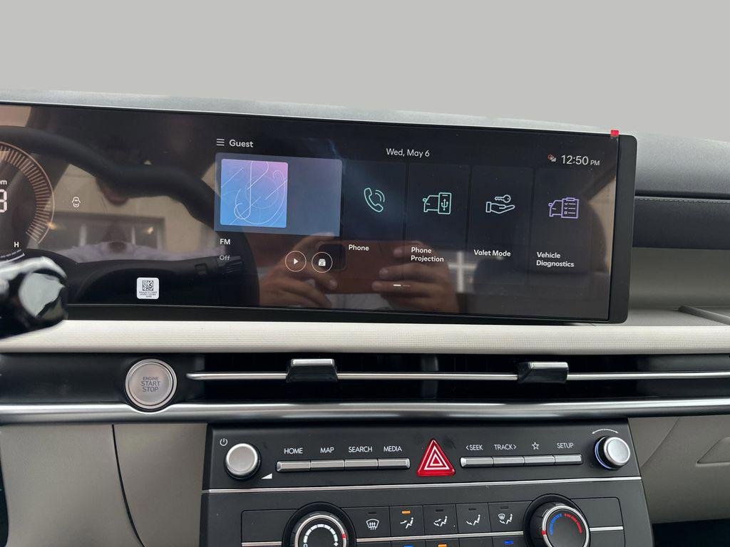 New 2026 White Pearl Hyundai SE FWD image 16
