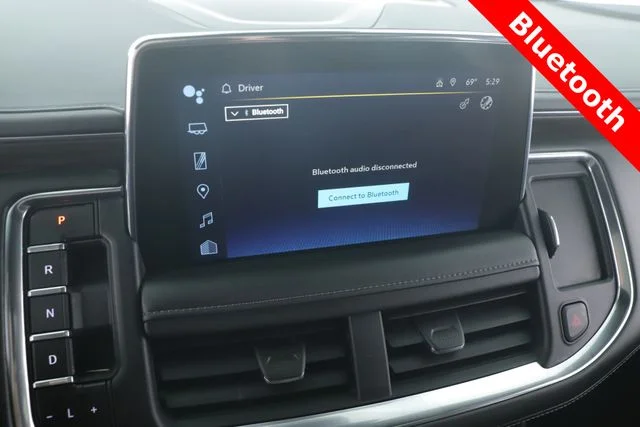 Used 2023 Gray Chevrolet Z71 image 5