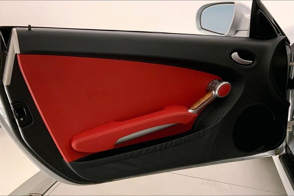 Used 2010  Mercedes-Benz SLK 350 image 21