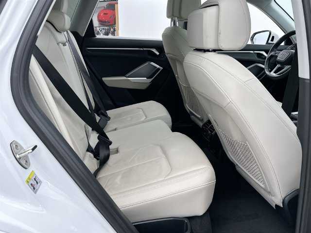 2025 Audi Q3 S Line Premium - Photo 17