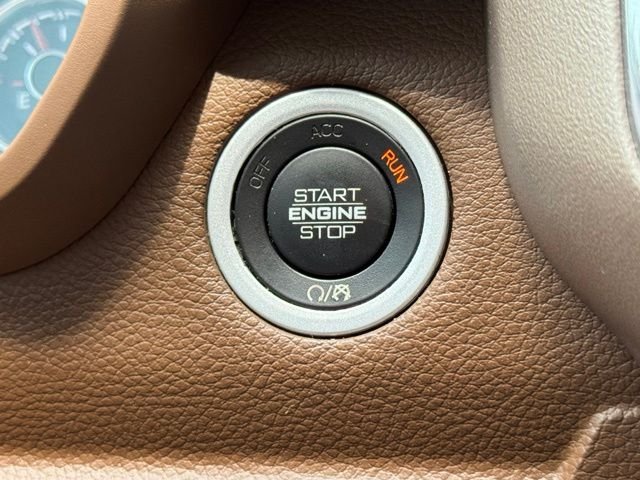 Used 2022 White Ram Laramie image 23
