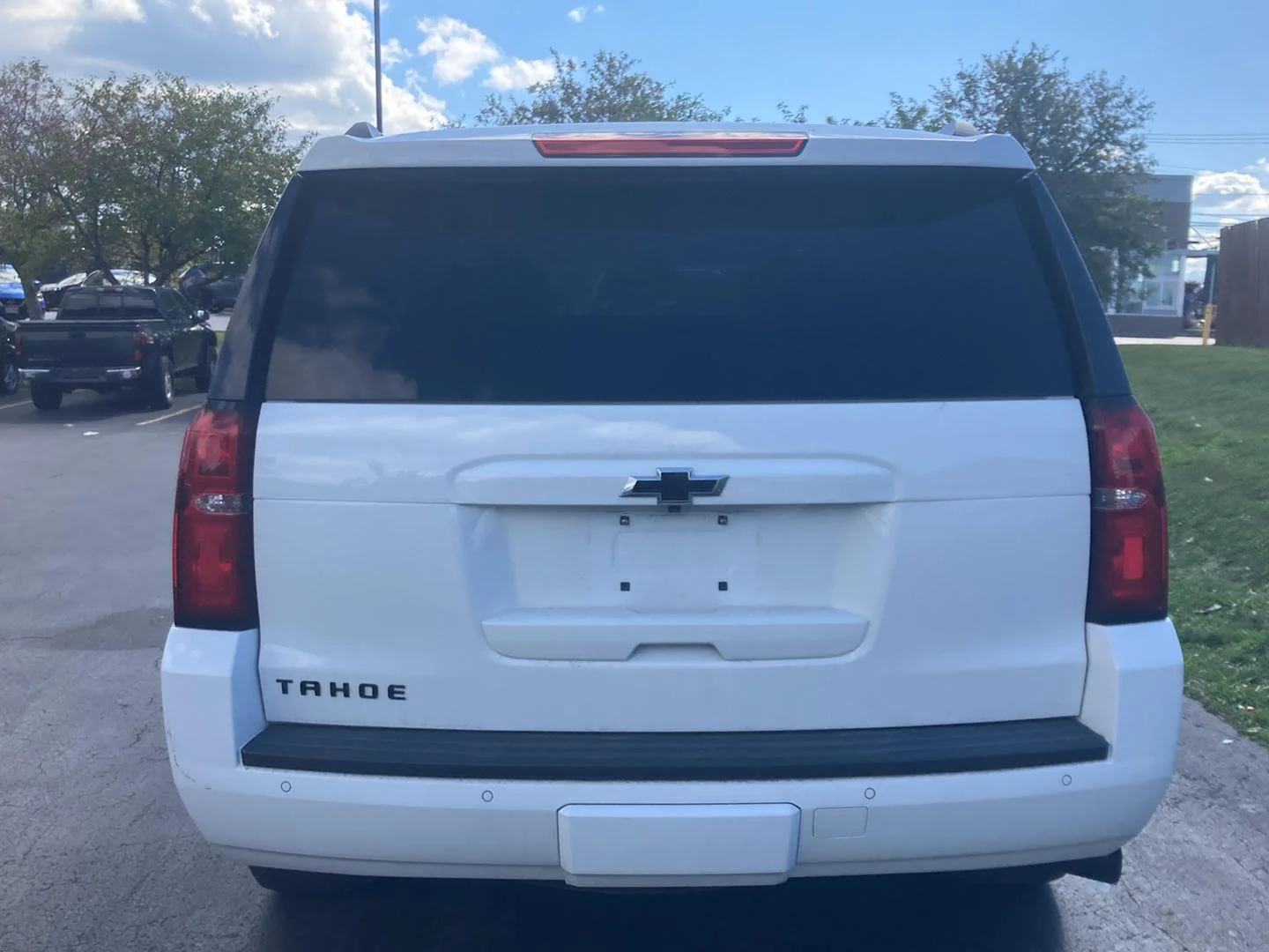 Used 2018 Summit White Chevrolet LT image 6