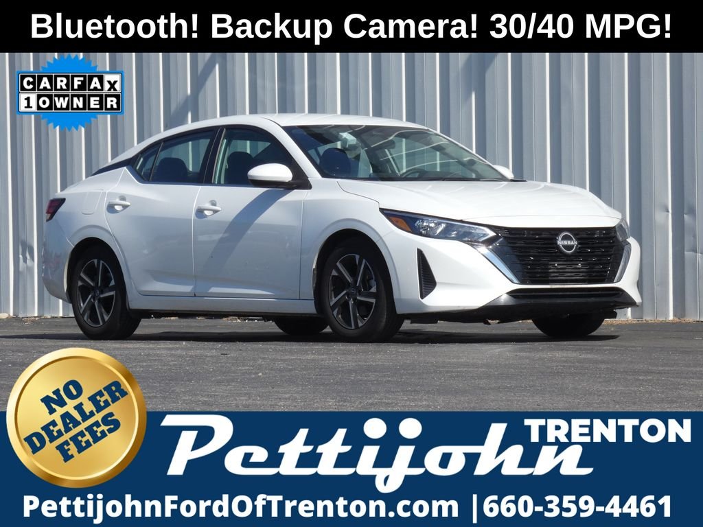 Used 2024 White Nissan SV image 1