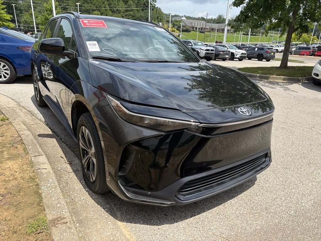Used 2024 Black Toyota XLE image 4