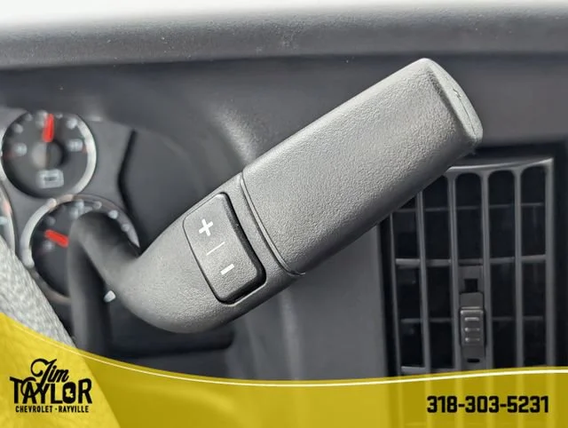 2026 Chevrolet Express Cargo Work Van - Photo 32