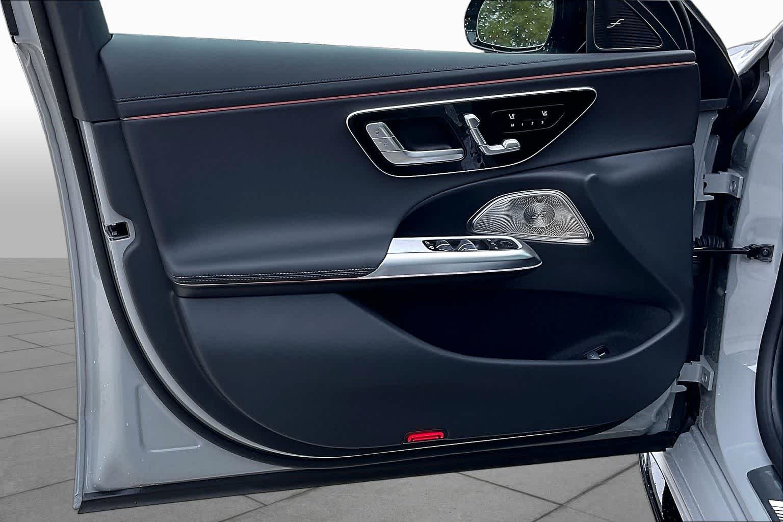 New 2026 MANUFAKTUR Alpine Grey Mercedes-Benz AMG® E 53 E 4MATIC+ Sedan image 11