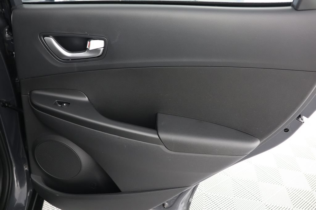 Used 2023 Gray Hyundai SEL image 28