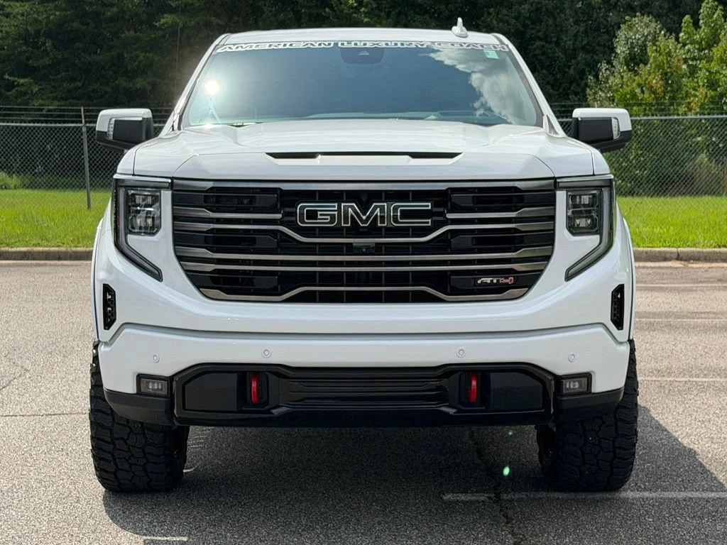 New 2026 Summit White GMC AT4 image 33