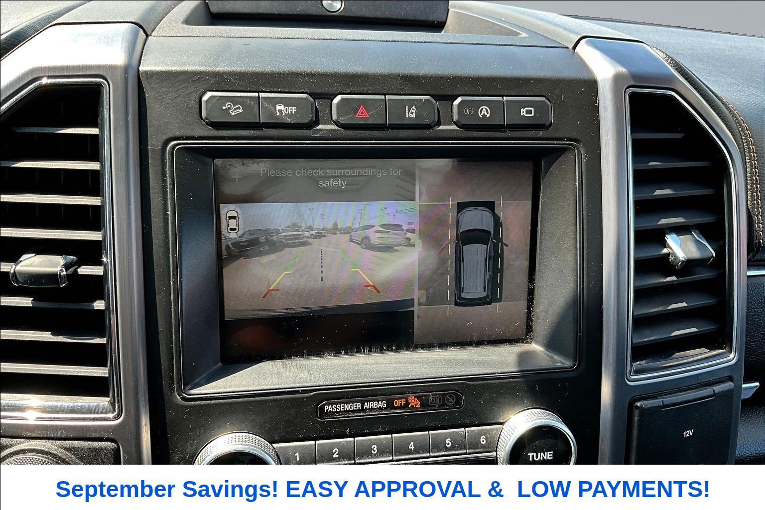 Used 2018 White Ford Platinum image 12
