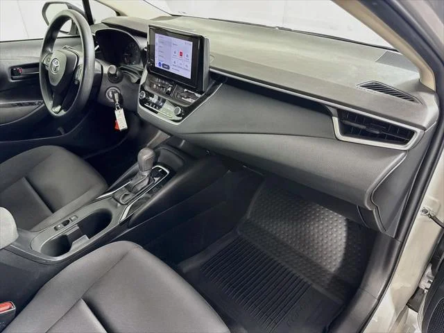Certified Used 2024 SILVER ME. Toyota  image 27