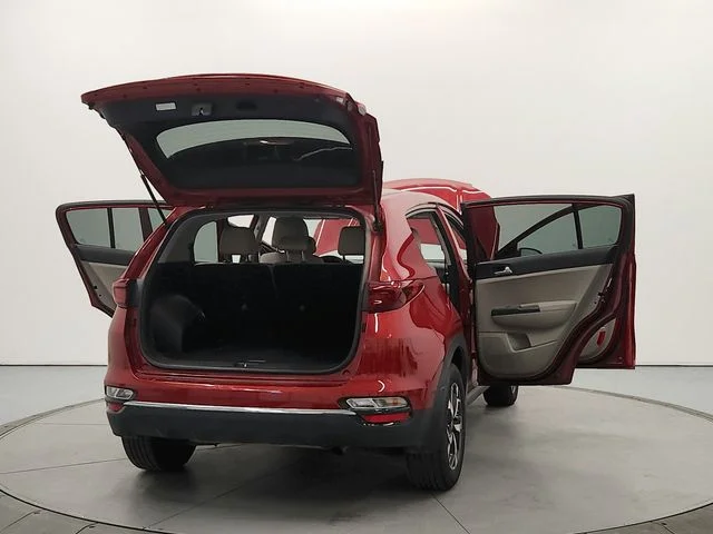 Used 2022 Red Kia LX image 14