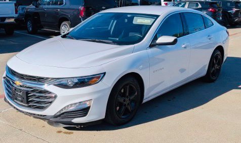 Used 2023 SUMMIT WHITE Chevrolet LT image 7
