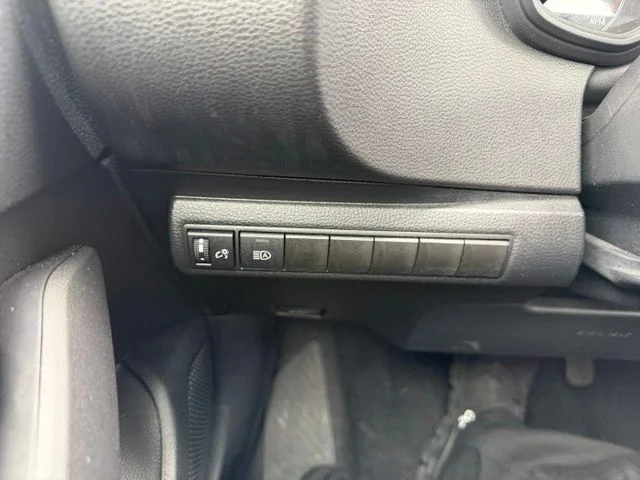 Used 2025 White Toyota LE image 13