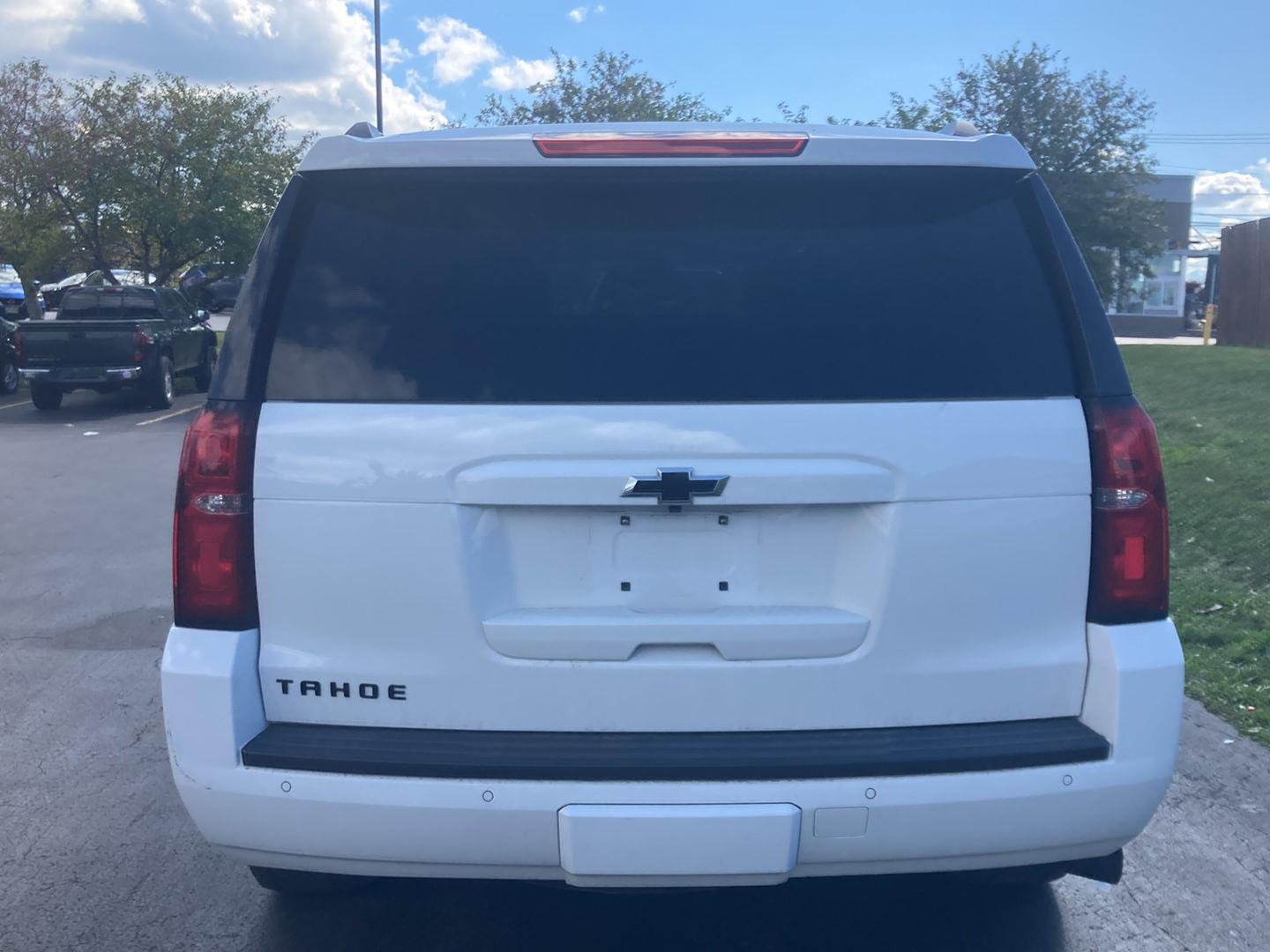 Used 2018 Summit White Chevrolet LT image 6