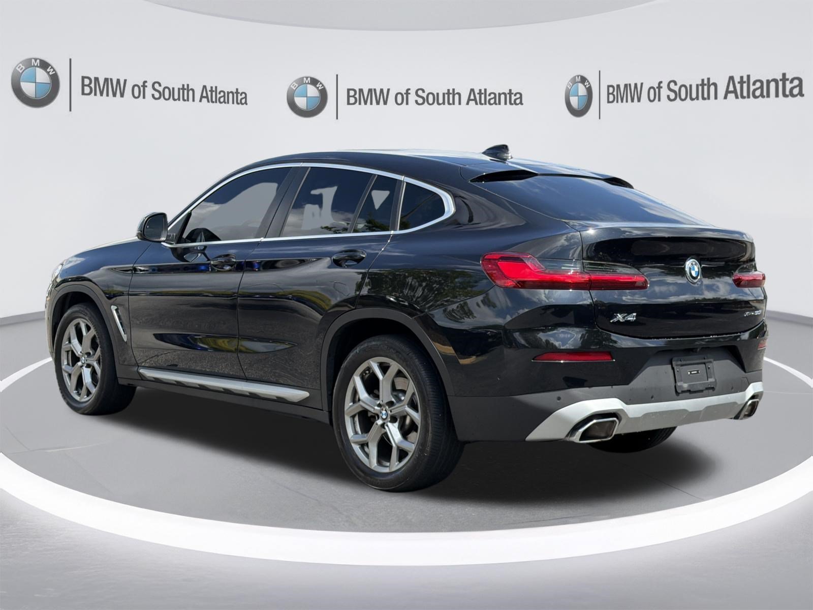 Used 2024 Black Sapphire Metallic BMW xDrive30i image 25