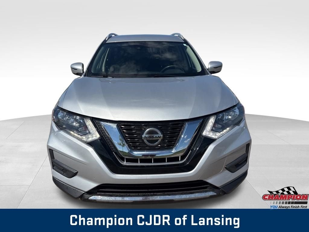 Used 2019 Brilliant Silver Metallic Nissan SV image 11