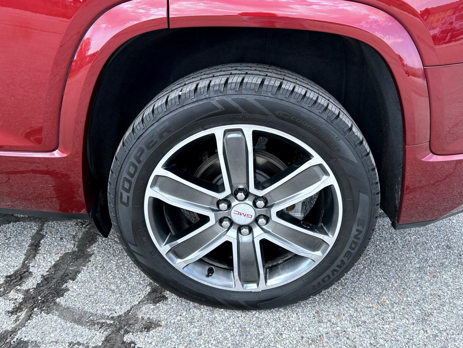 Used 2018 Red GMC Denali image 24