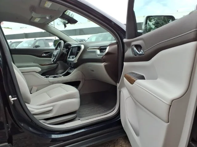 2021 GMC Acadia SLE - Photo 13
