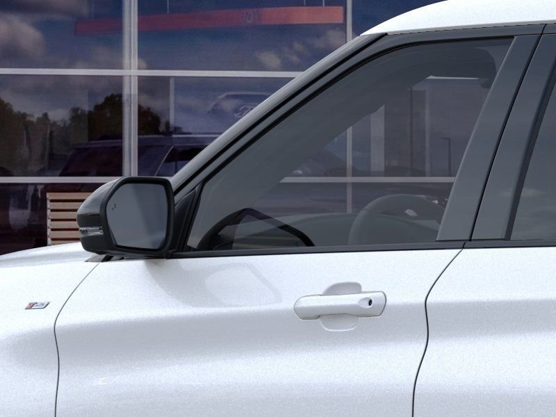 New 2026 Star White Metallic Tri-Coat Ford ST-Line image 25