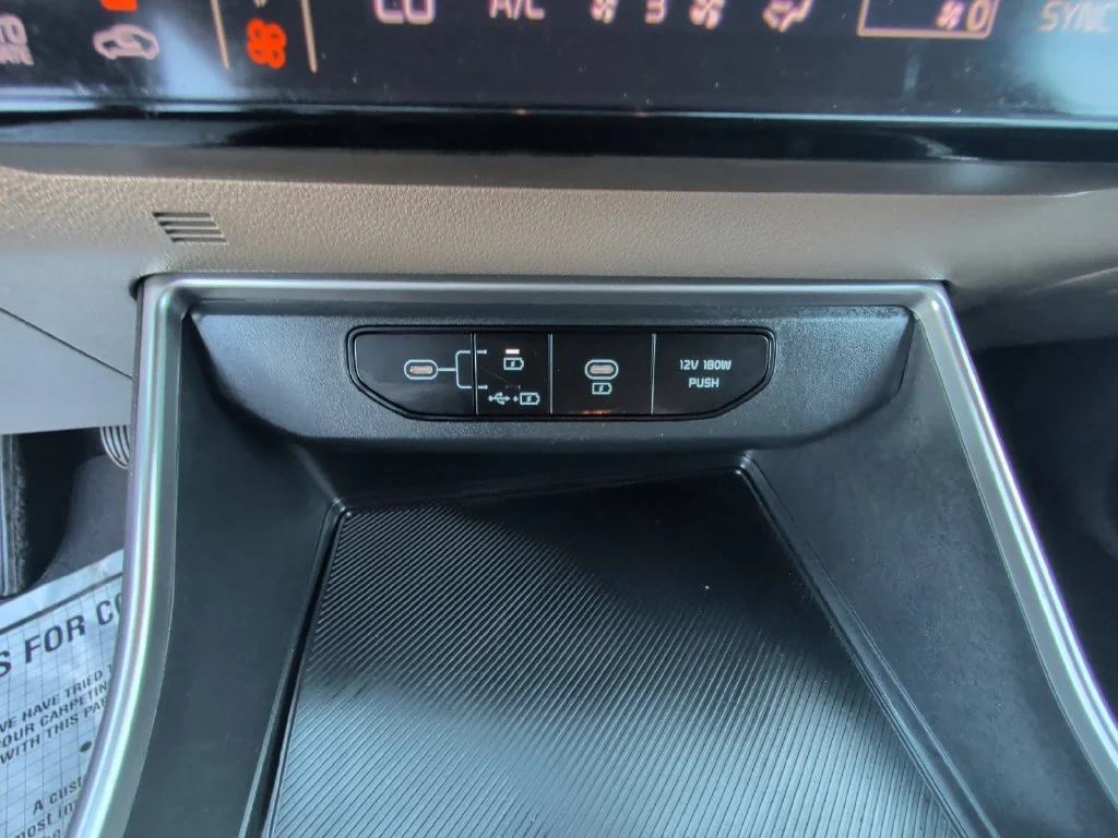 Certified Used 2025 Gray Kia LXS image 34