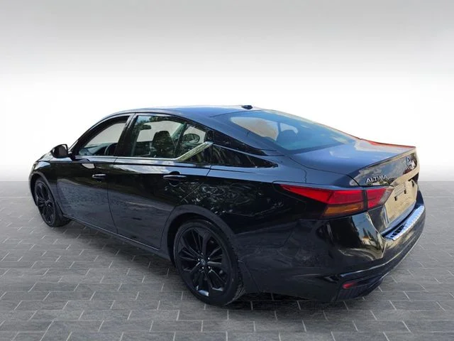 Used 2023 Black Nissan 2.5 SR image 5
