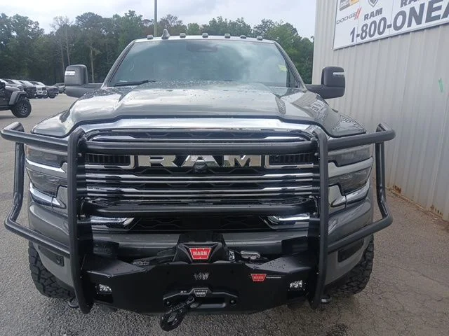 New 2026 Ceramic Gray Clear-Coat Exterior Paint RAM Laramie image 14