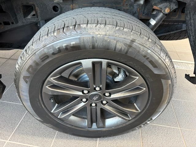 Certified Used 2021 Black Metallic Ford XLT image 7