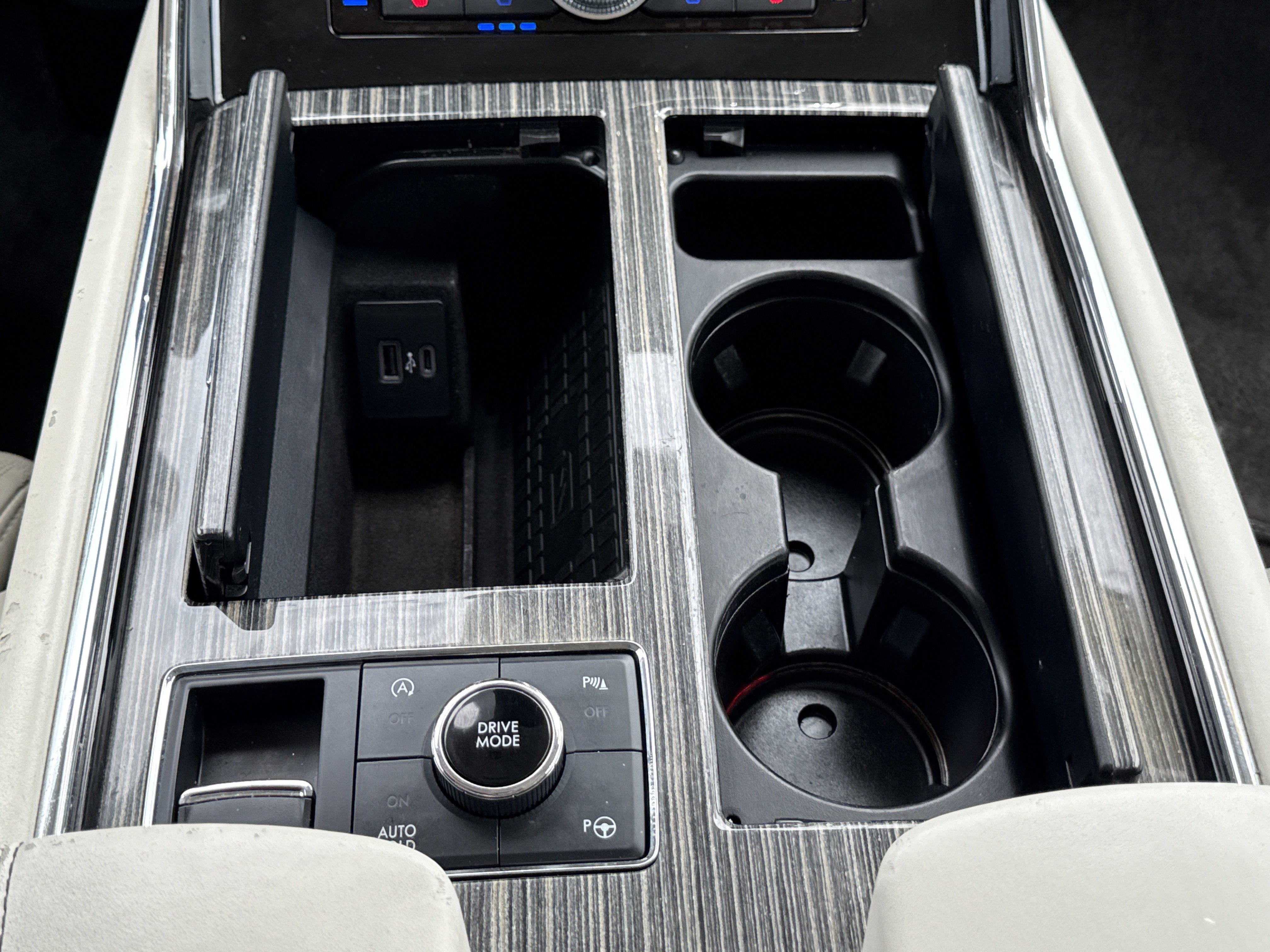 Used 2021 Pristine White Lincoln Black Label image 35