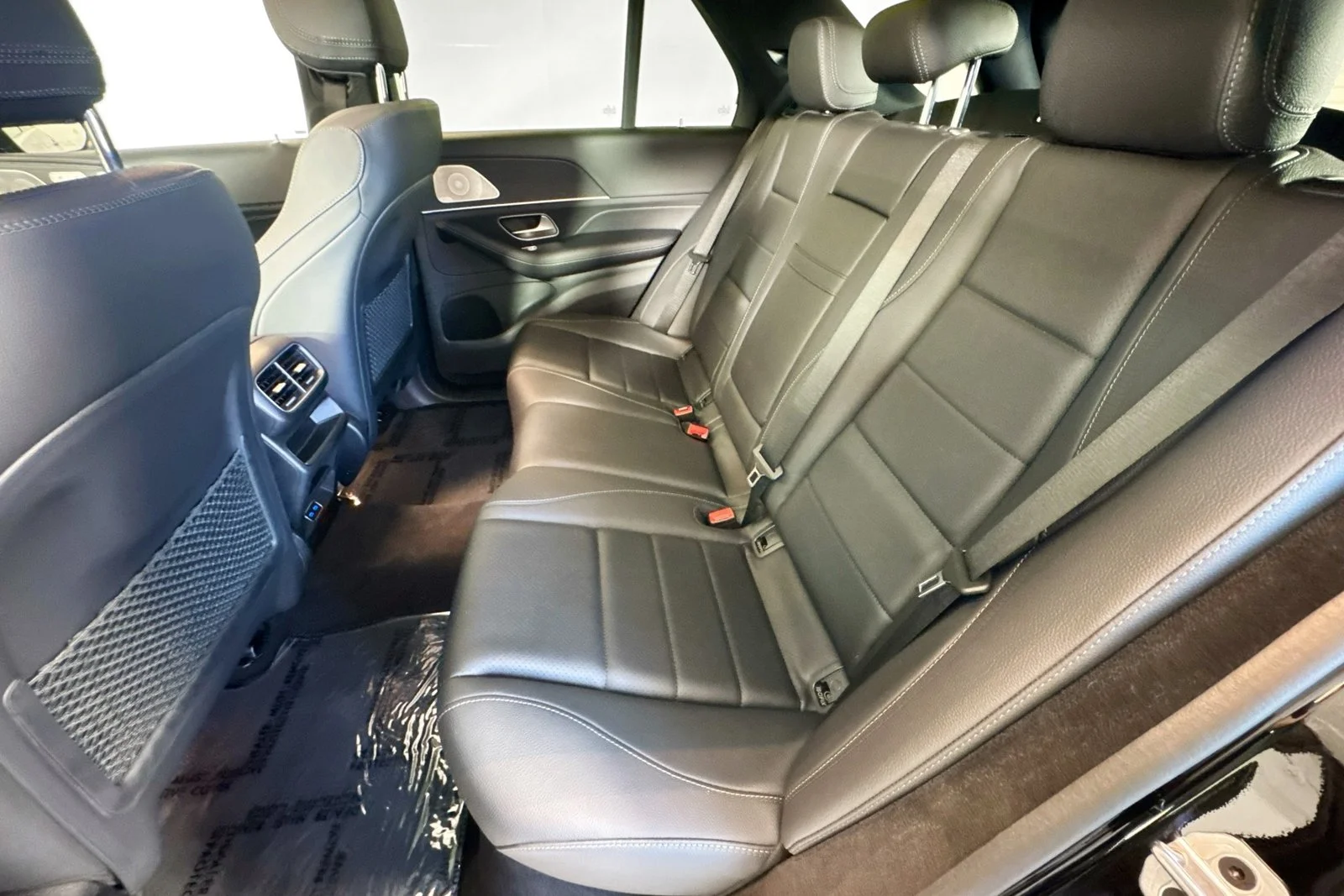 Used 2024 Obsidian Black Metallic Mercedes-Benz GLE 350 image 23