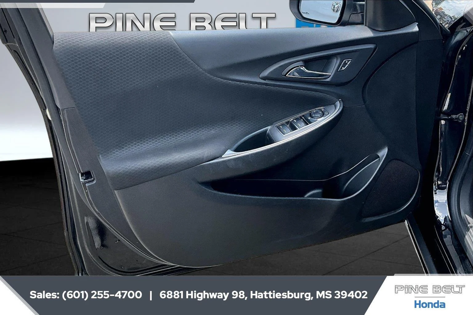 Used 2024 Mosaic Black Metallic Chevrolet LT image 17