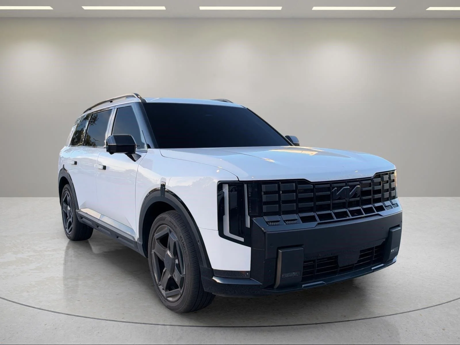 Used 2027  KIA  image 9