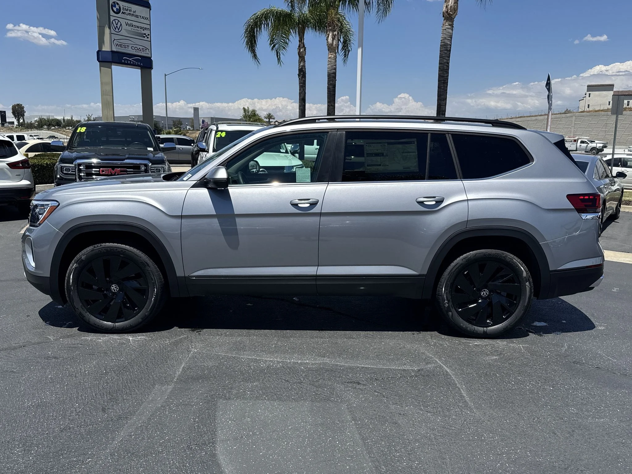 New 2026 Silver Mist Metallic Volkswagen 2.0T SE w/Technology image 5