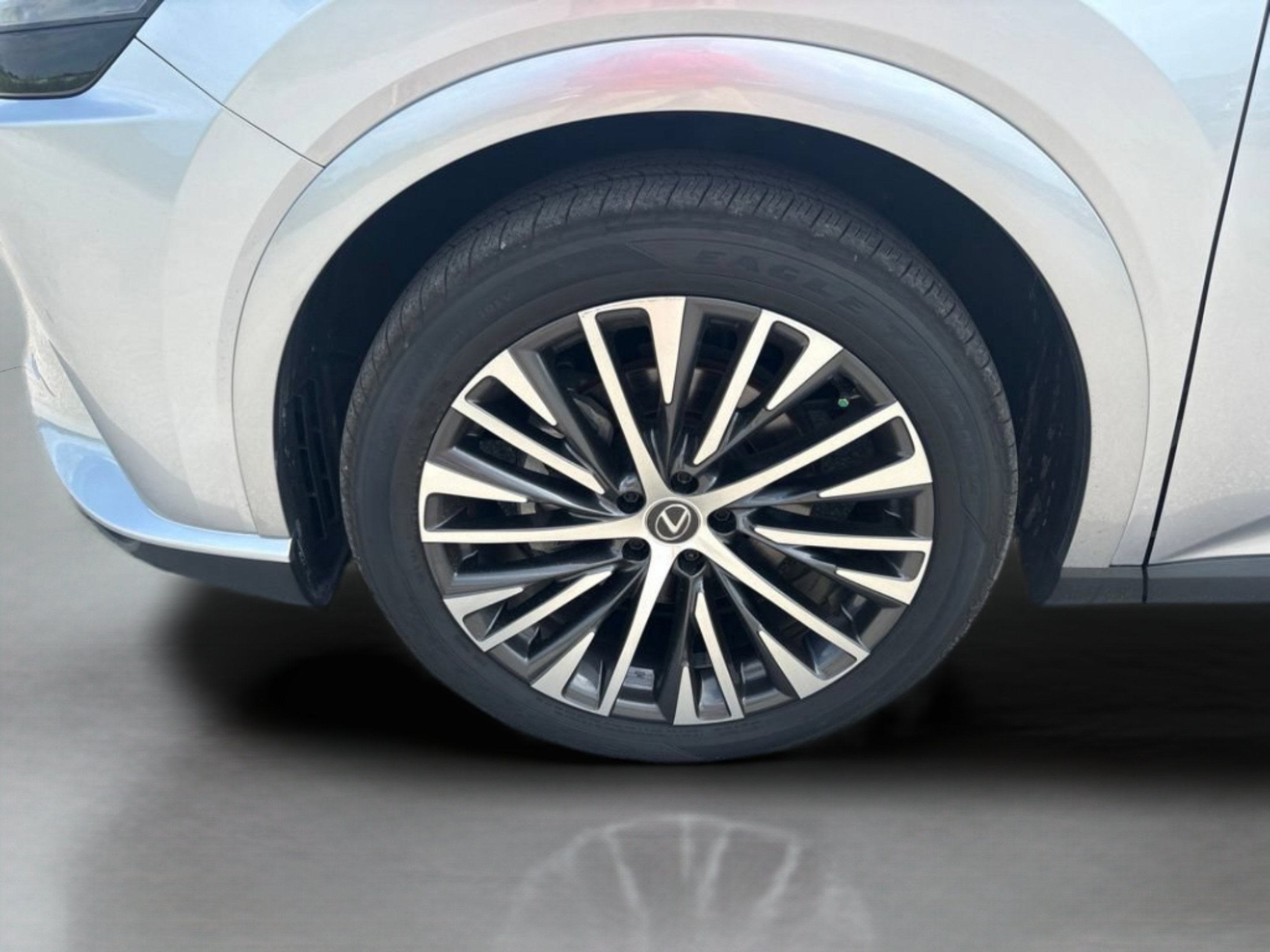Used 2023 Iridium Lexus 350 Premium Plus image 31