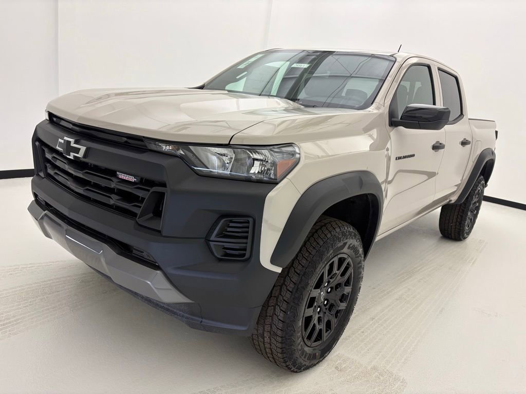 New 2026 White Sands Chevrolet Trail Boss image 13