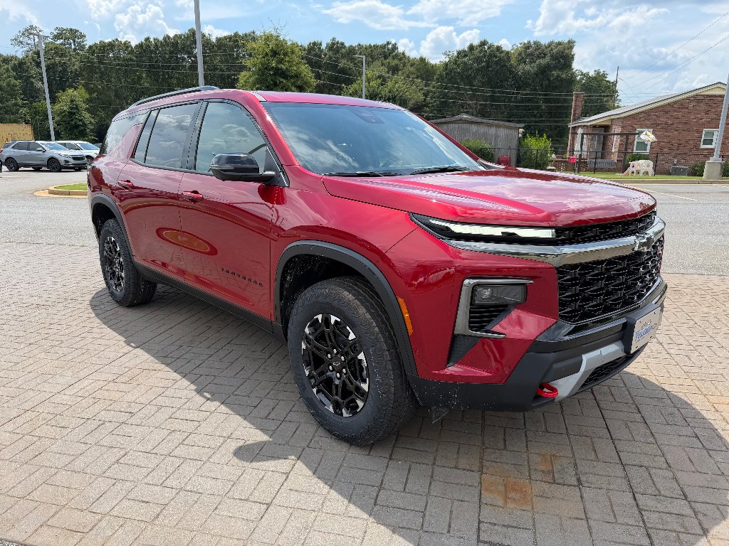 2027 Chevrolet Traverse Z71 - Photo 10