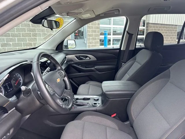 Used 2021 Silver Ice Metallic Chevrolet LT image 12
