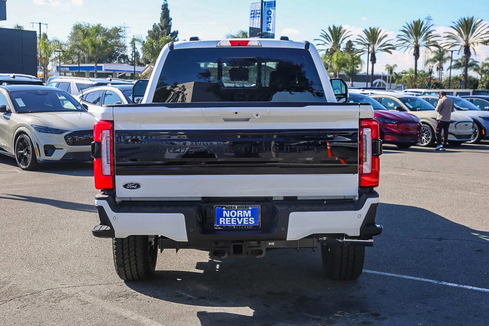 2026 Ford F-350 Super Duty Platinum - Photo 7