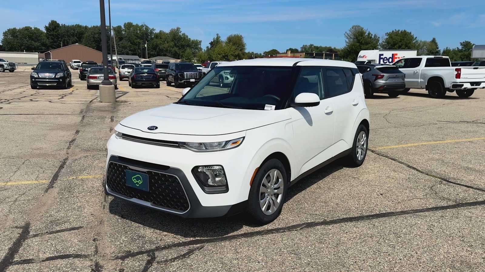 Used 2021 White Kia LX image 7