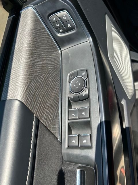 Used 2022 Red Ford Platinum image 14