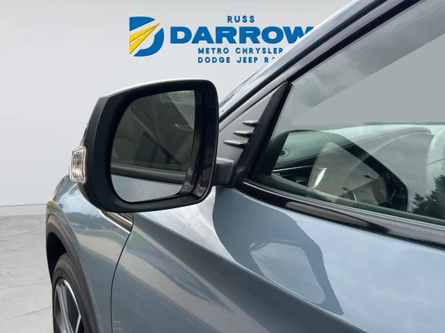 Used 2023 Gray INFINITI LUXE image 38