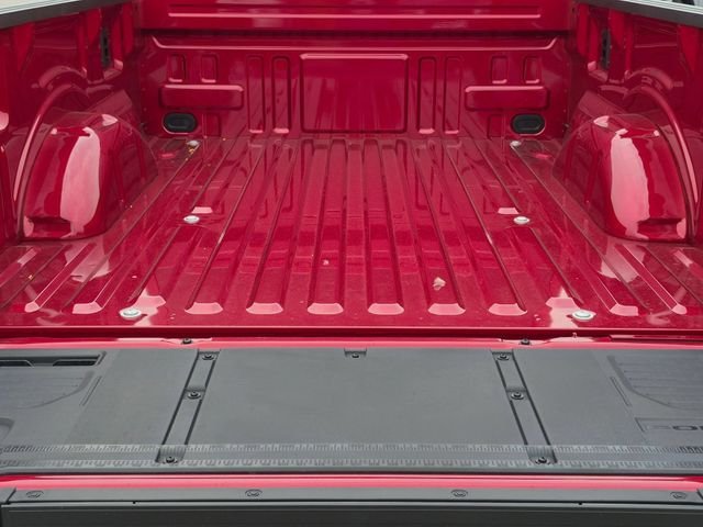 New 2026 Ruby Red Metallic Tinted Clearcoat Ford XLT image 7