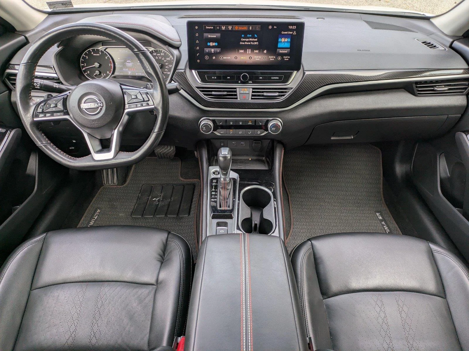 Used 2024 Pearl White Tricoat Nissan 2.5 SR image 14