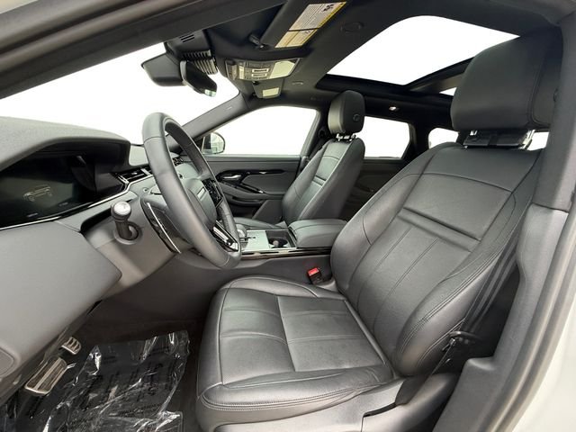 Certified Used 2024 Fuji White Land Rover Dynamic image 10