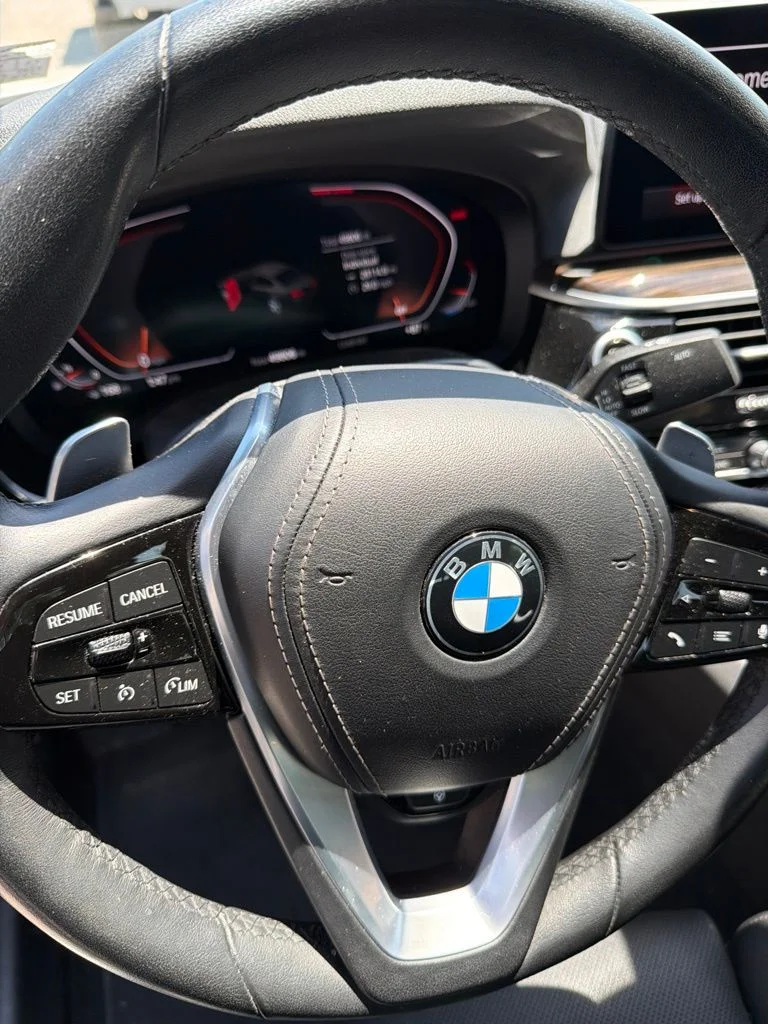 Used 2022 White BMW 530i xDrive image 5