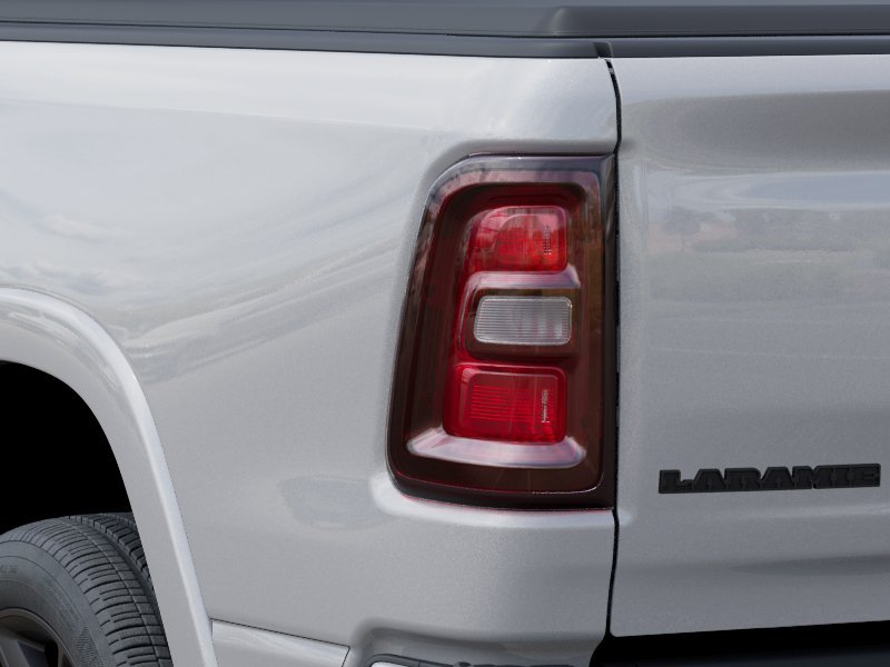 New 2026 Ivory White Tri-Coat Pearl-Coat Exterior Paint RAM Laramie image 35
